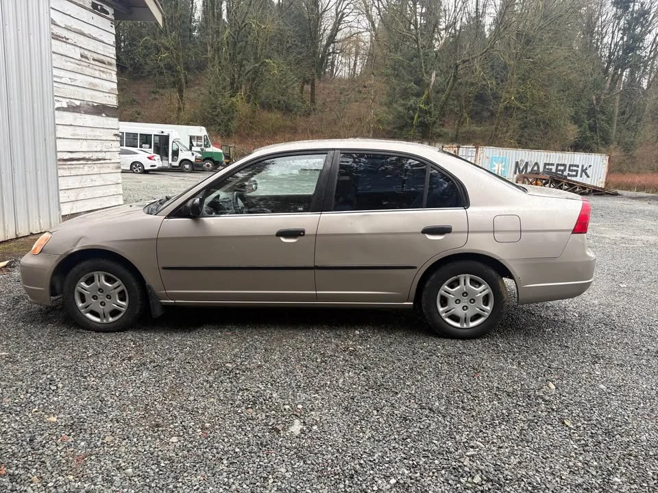2001 Honda Civic 7th Gen - Image 2 of 5