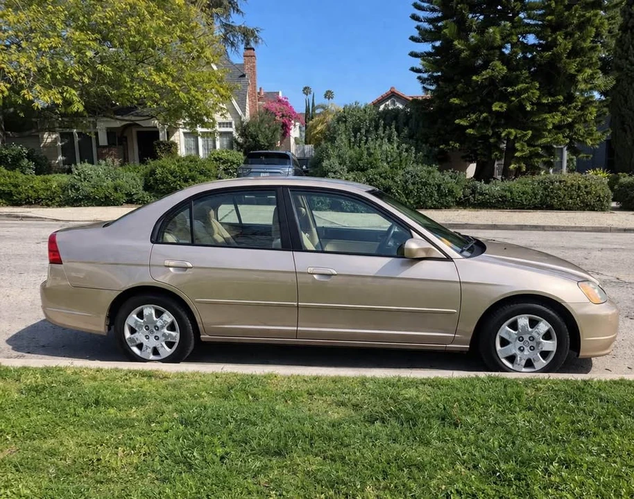 2001 Honda Civic 7th Gen - Image 4 of 17