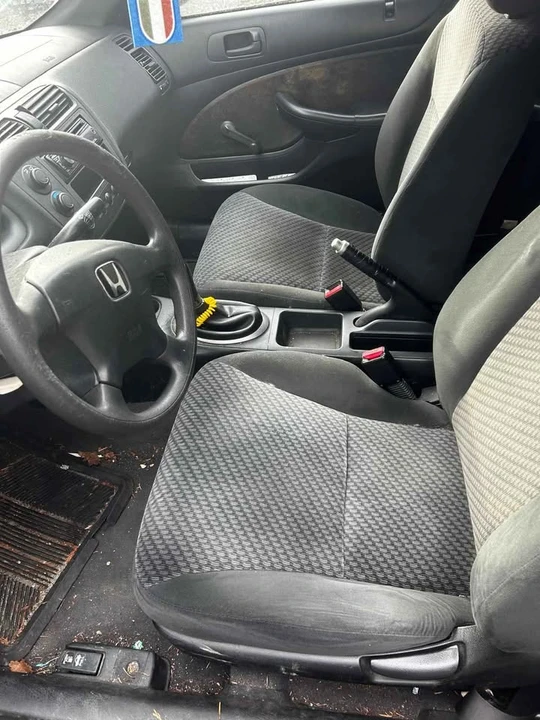 2001 Honda Civic 7th Gen - Image 9 of 9
