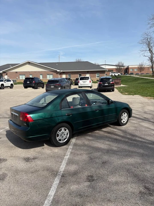 2001 Honda Civic 7th Gen - Image 3 of 12