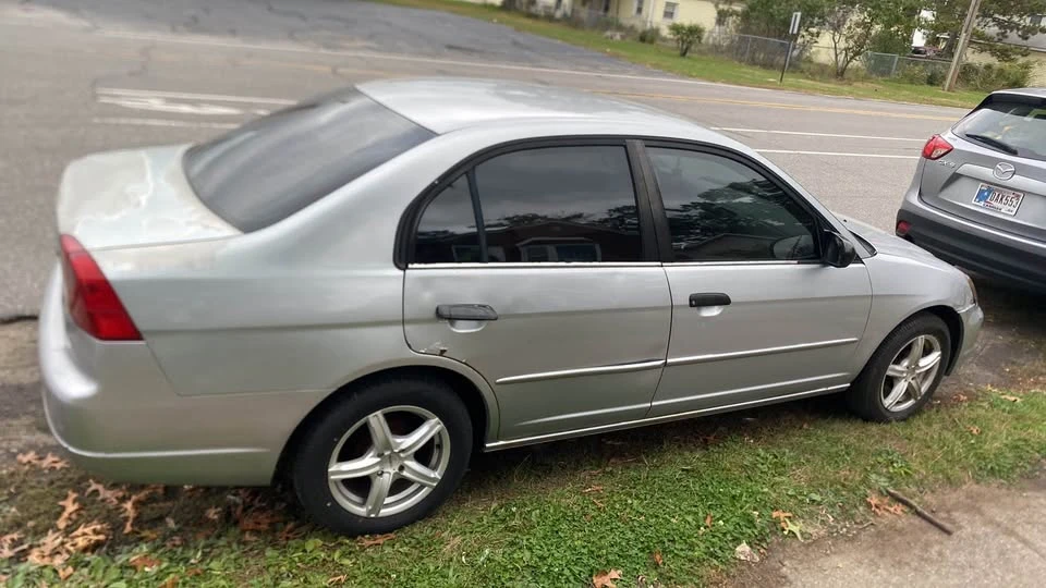 2001 Honda Civic 7th Gen - Image 3 of 5