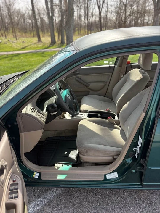2001 Honda Civic 7th Gen - Image 9 of 12