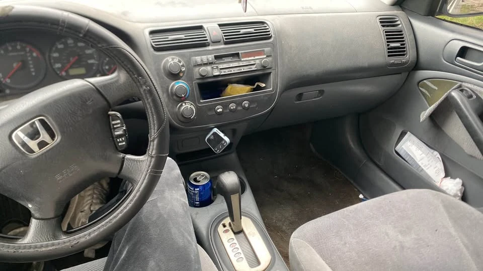 2001 Honda Civic 7th Gen - Image 5 of 5
