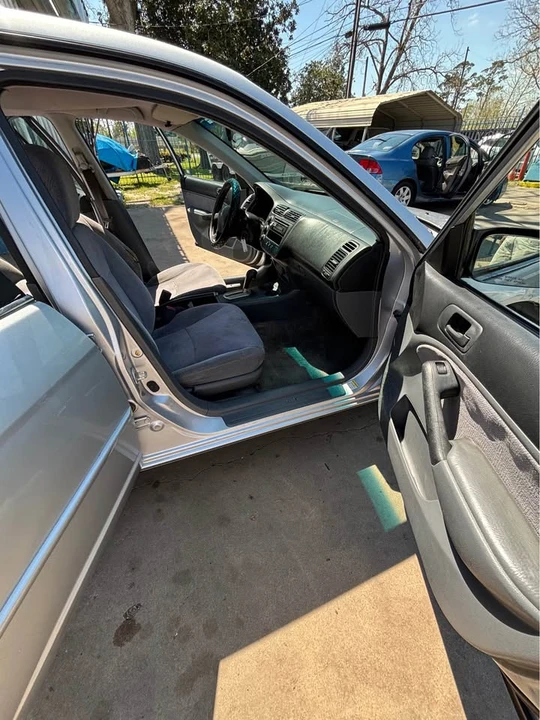 2001 Honda Civic 7th Gen - Image 8 of 10