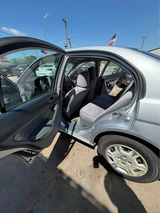 2001 Honda Civic 7th Gen - Image 7 of 10
