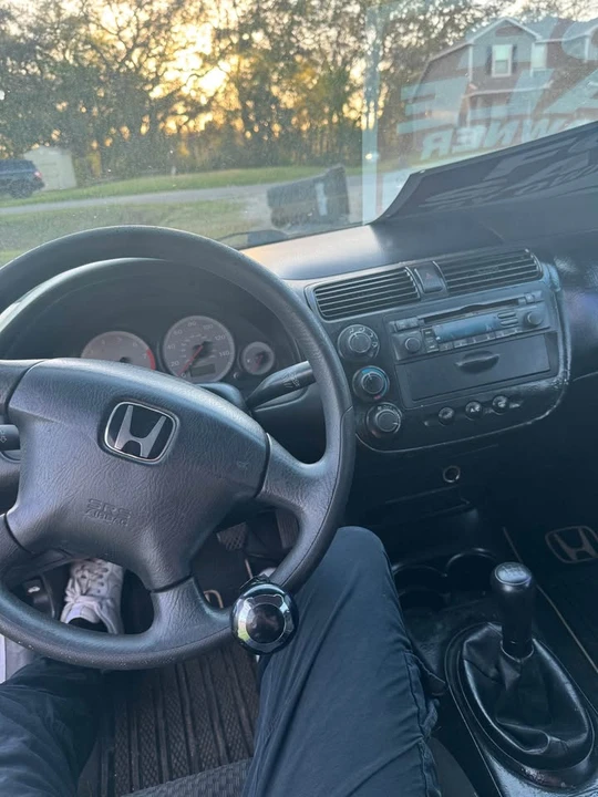 2001 Honda Civic 7th Gen - Image 6 of 6