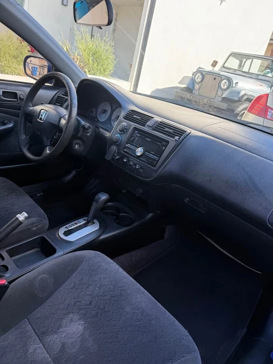 2001 Honda Civic 7th Gen - Image 10 of 12