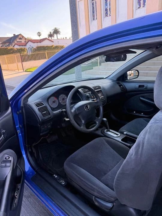 2001 Honda Civic 7th Gen - Image 8 of 12