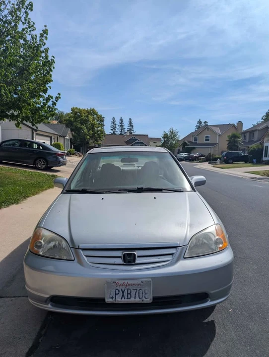 2001 Honda Civic 7th Gen - Image 2 of 8
