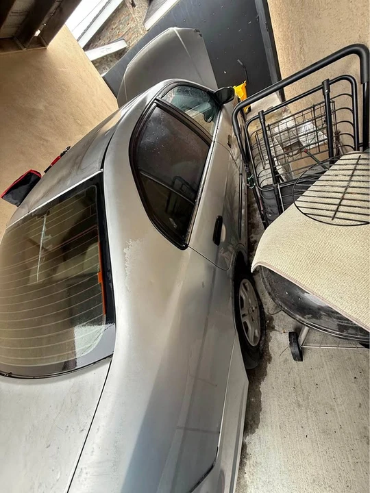 2001 Honda Civic 7th Gen - Image 2 of 6