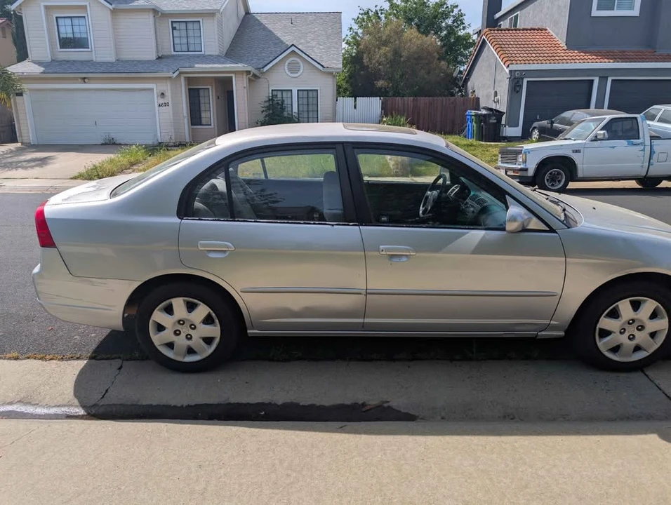 2001 Honda Civic 7th Gen - Image 4 of 8