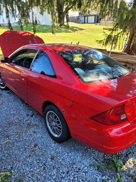 2001 Honda Civic 7th Gen - Image 2 of 9