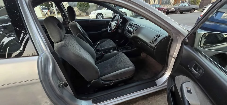 2001 Honda Civic 7th Gen - Image 5 of 8