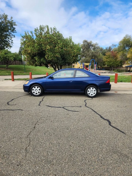2001 Honda Civic 7th Gen - Image 3 of 14