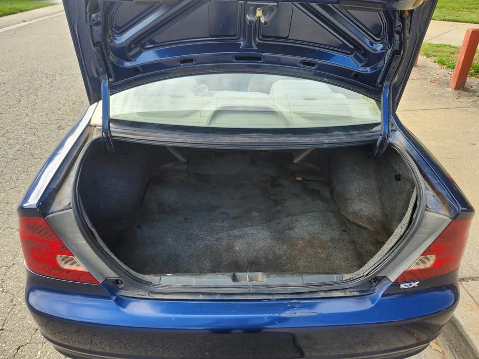 2001 Honda Civic 7th Gen - Image 11 of 14