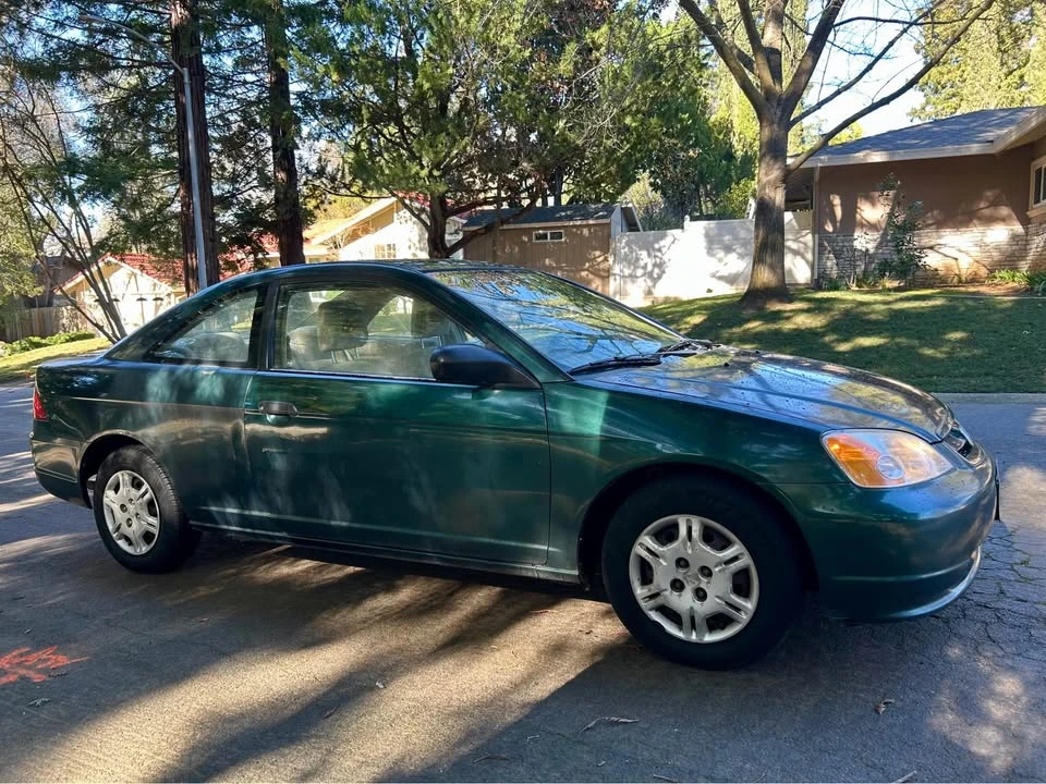 2001 Honda Civic 7th Gen - Image 2 of 5