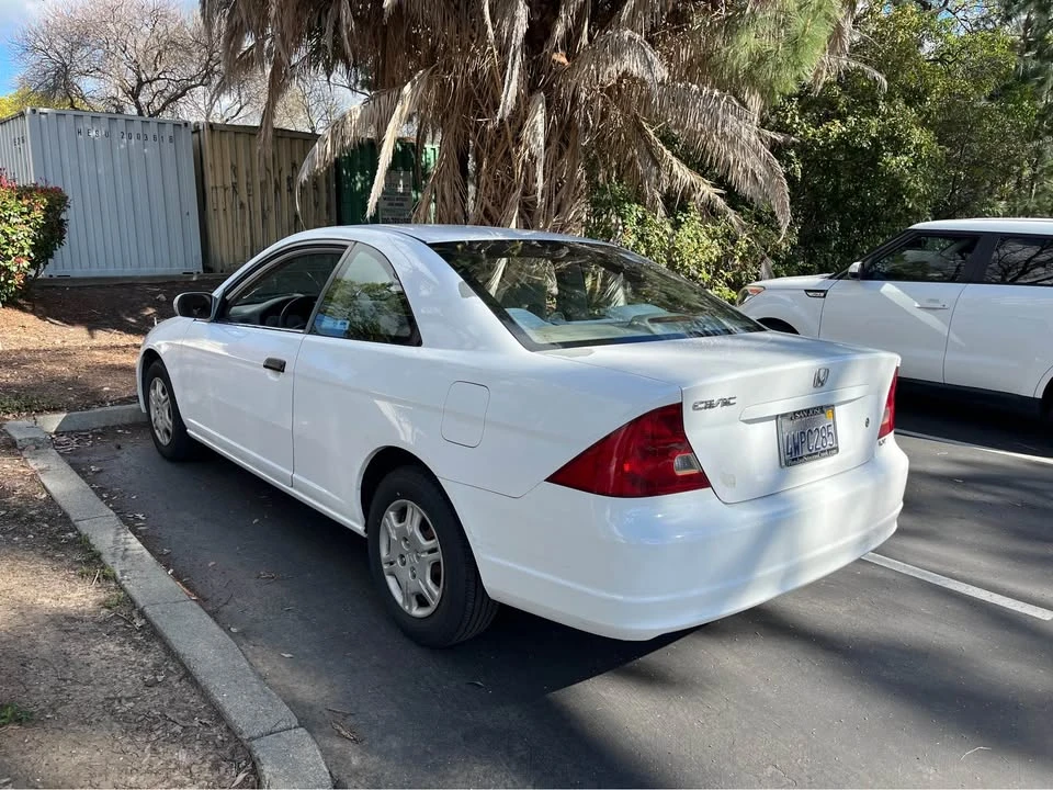 2001 Honda Civic 7th Gen - Image 3 of 9