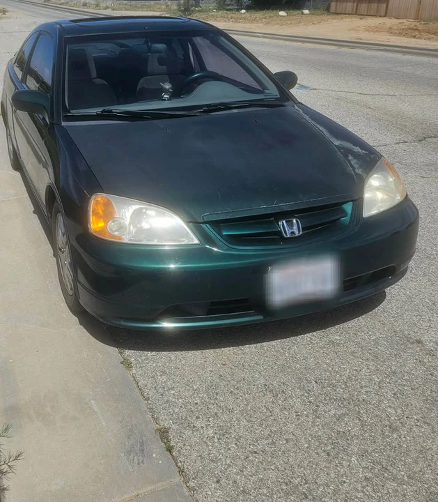2001 Honda Civic 7th Gen - Image 2 of 7