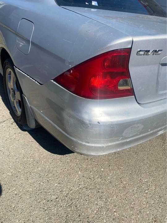 2001 Honda Civic 7th Gen - Image 3 of 10
