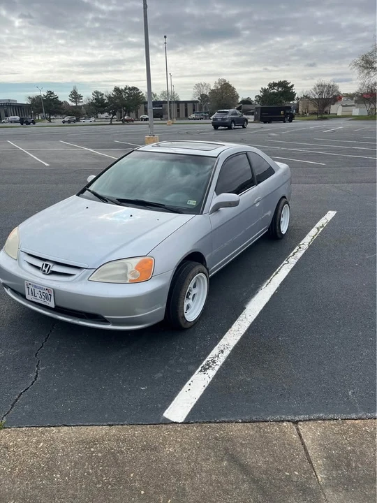 2001 Honda Civic 7th Gen - Image 9 of 20