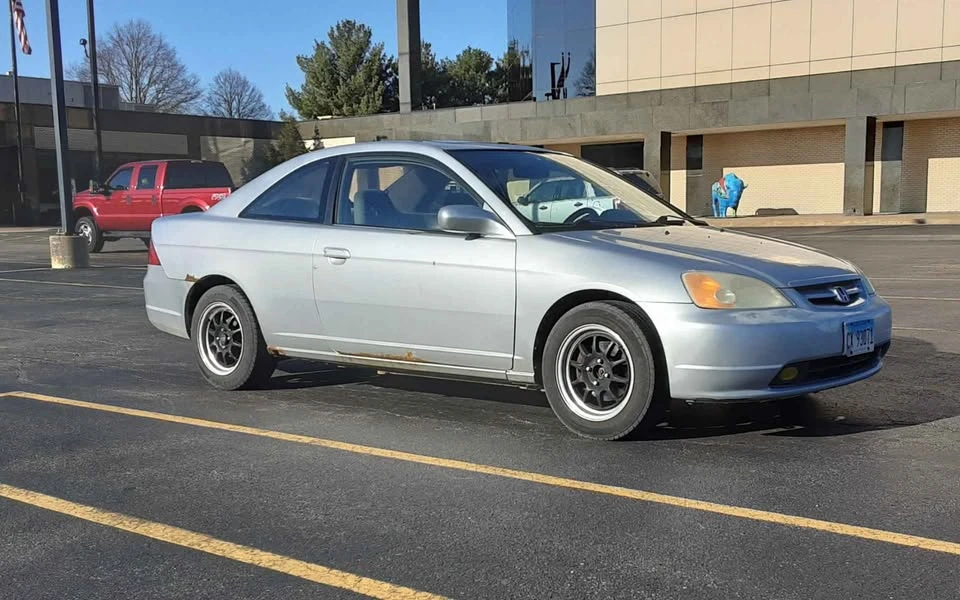 2001 Honda Civic 7th Gen - Image 4 of 11