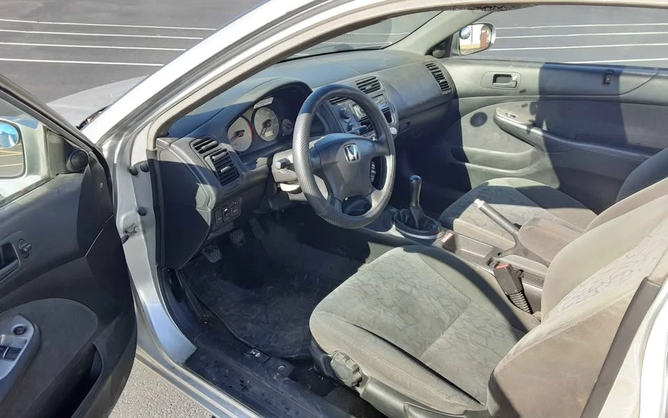 2001 Honda Civic 7th Gen - Image 10 of 11
