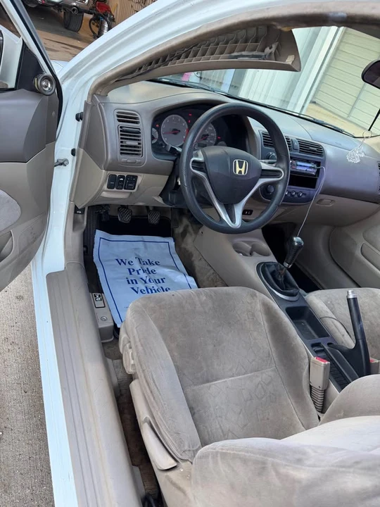 2001 Honda Civic 7th Gen - Image 4 of 8