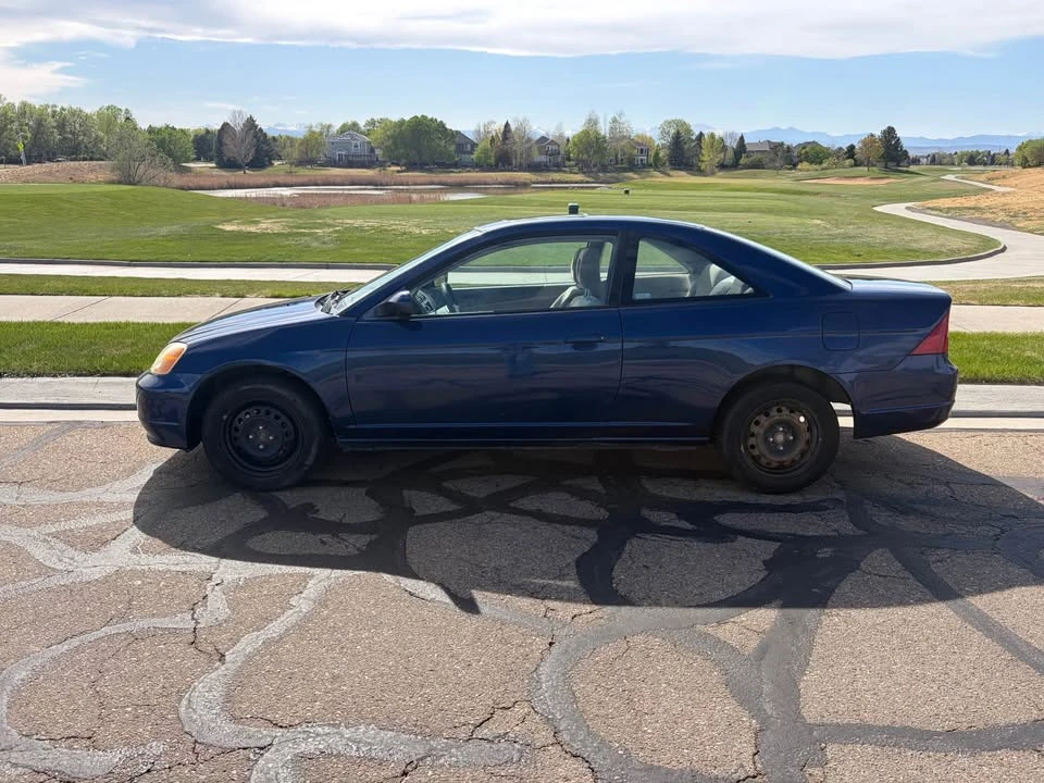 2001 Honda Civic 7th Gen - Image 2 of 12