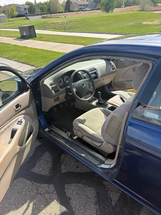 2001 Honda Civic 7th Gen - Image 8 of 12