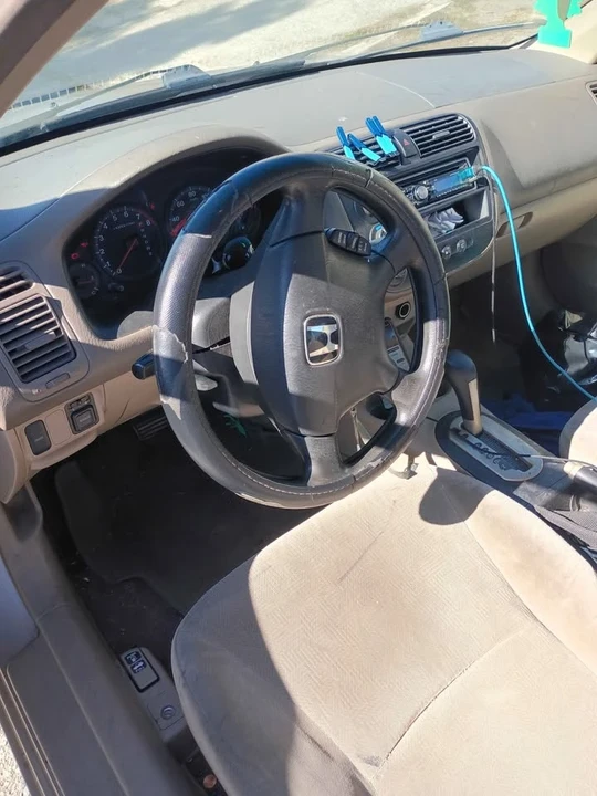 2001 Honda Civic 7th Gen - Image 3 of 6