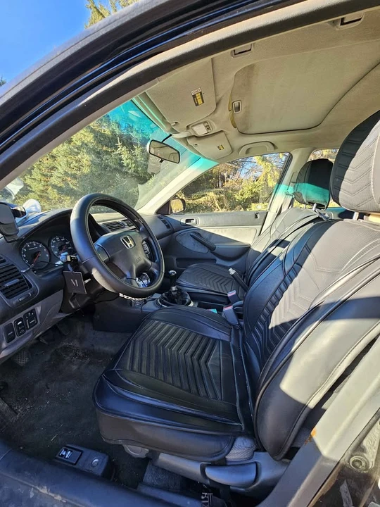 2001 Honda Civic 7th Gen - Image 9 of 15