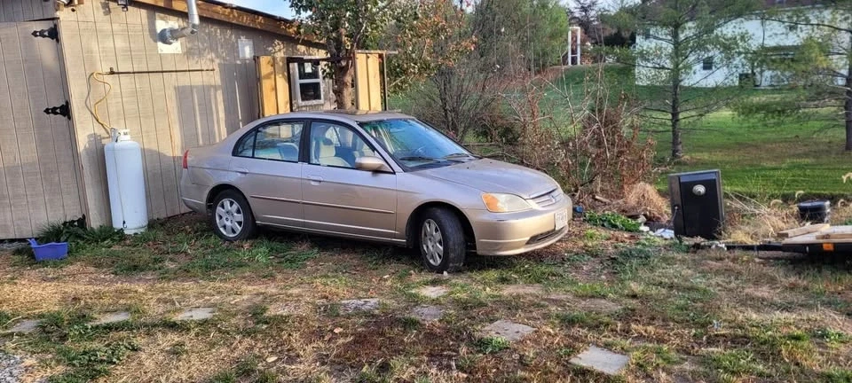 2001 Honda Civic 7th Gen - Image 2 of 5