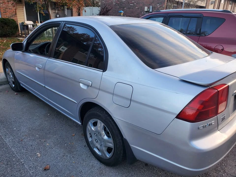 2001 Honda Civic 7th Gen - Image 4 of 8