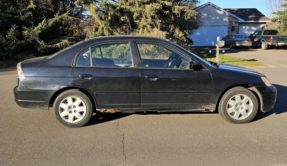 2001 Honda Civic 7th Gen - Image 6 of 15