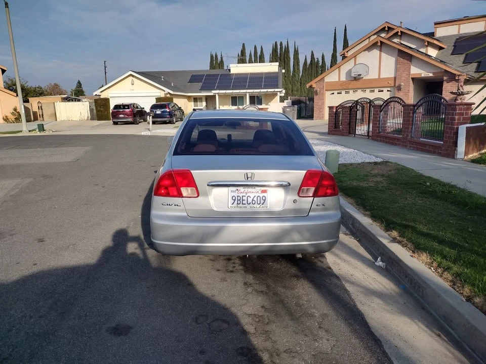 2001 Honda Civic 7th Gen - Image 4 of 10