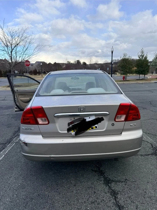 2001 Honda Civic 7th Gen - Image 5 of 11