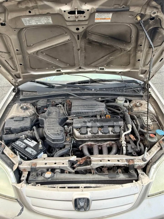 2001 Honda Civic 7th Gen - Image 2 of 11