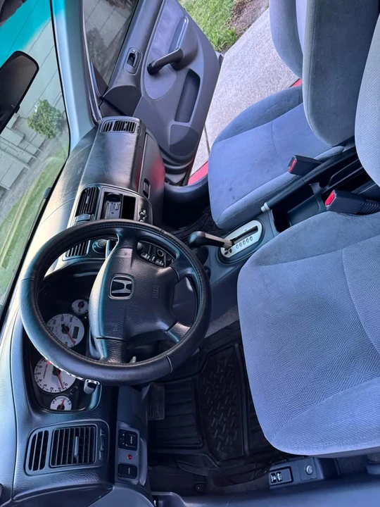 2001 Honda Civic 7th Gen - Image 6 of 8