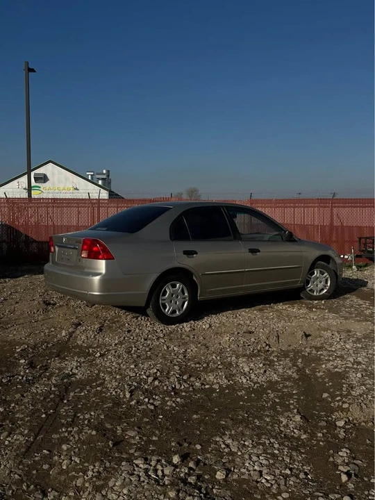 2001 Honda Civic 7th Gen - Image 4 of 7