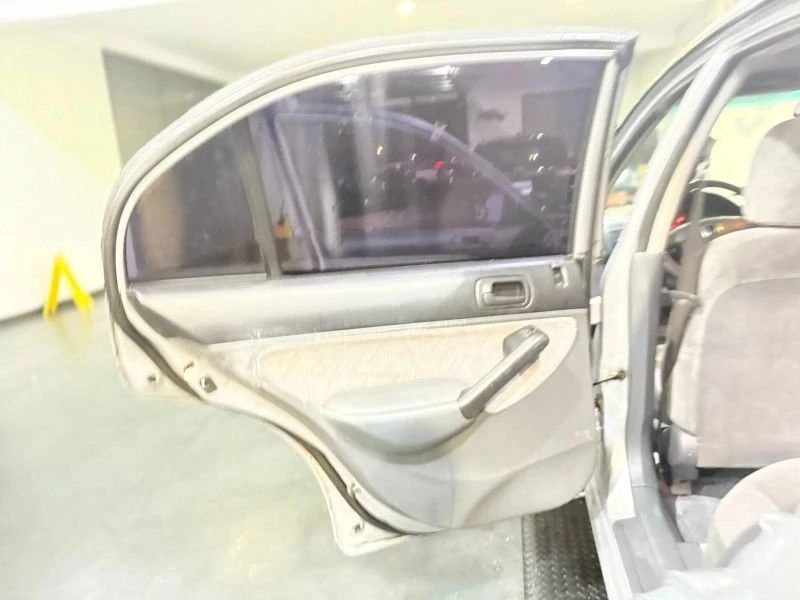 2001 Honda Civic 7th Gen - Image 16 of 17