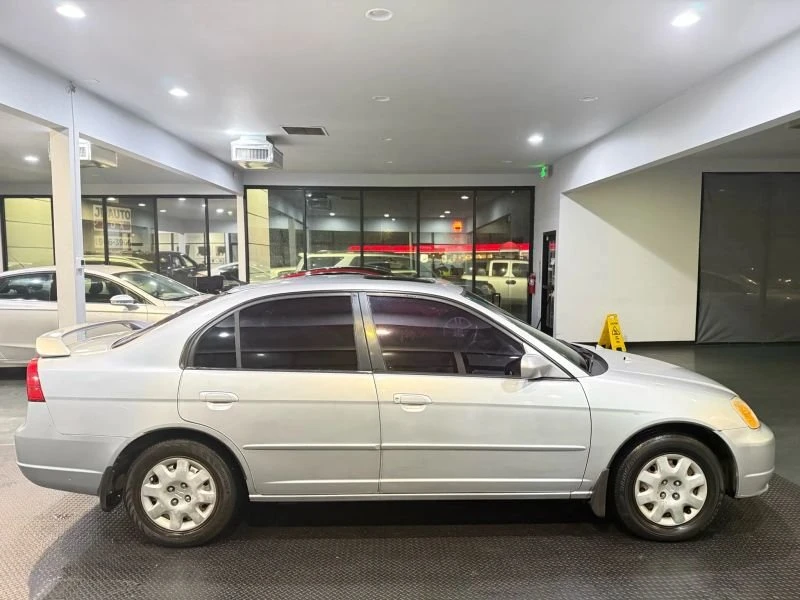 2001 Honda Civic 7th Gen - Image 5 of 17