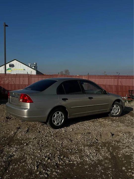 2001 Honda Civic 7th Gen - Image 3 of 7