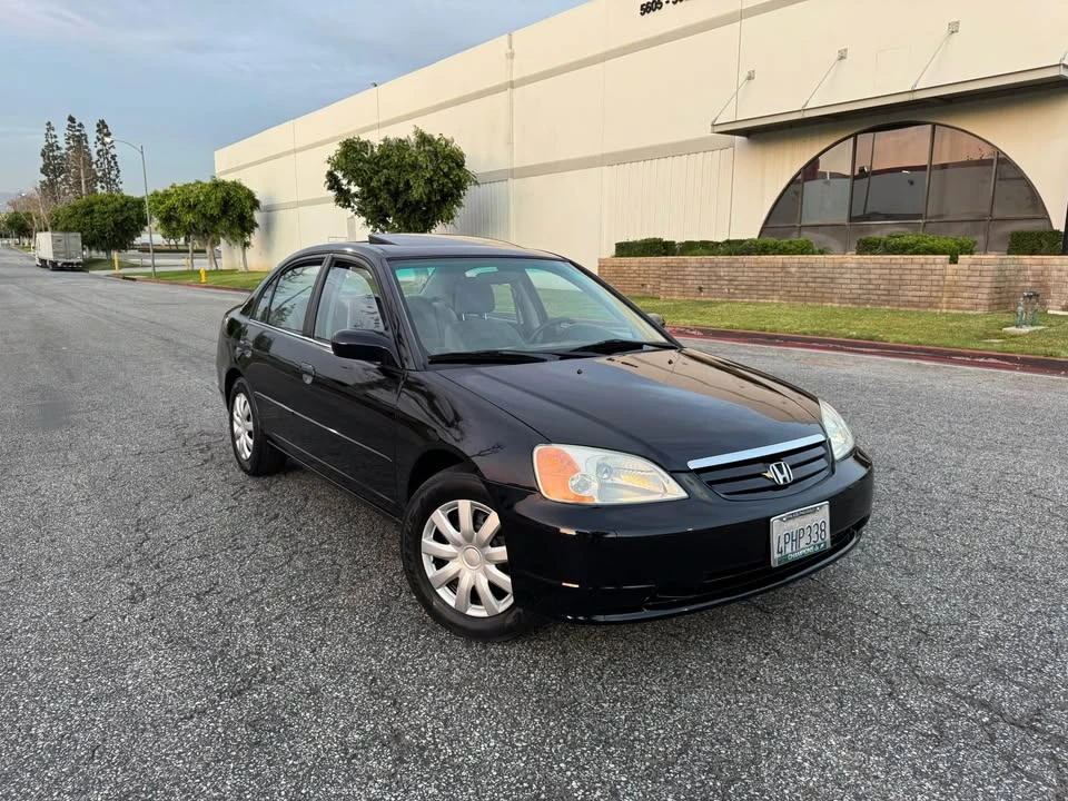 2001 Honda Civic 7th Gen - Image 3 of 15