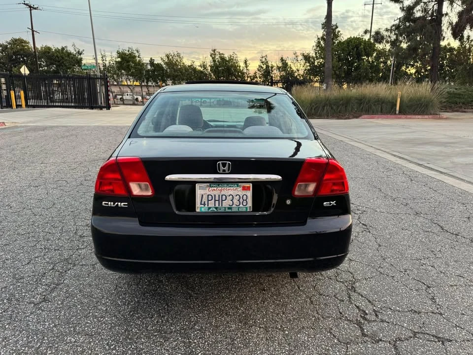 2001 Honda Civic 7th Gen - Image 6 of 15