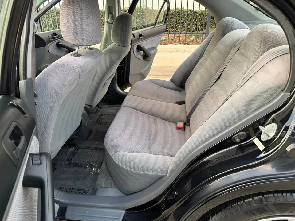 2001 Honda Civic 7th Gen - Image 10 of 15