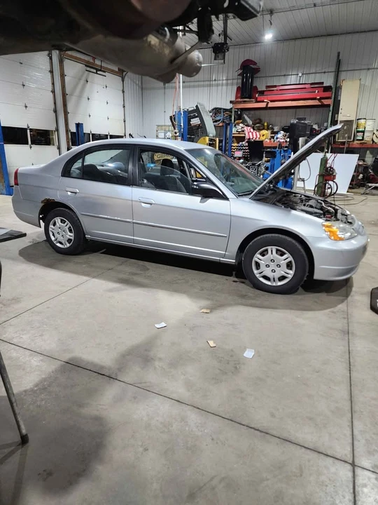 2001 Honda Civic 7th Gen - Image 9 of 10