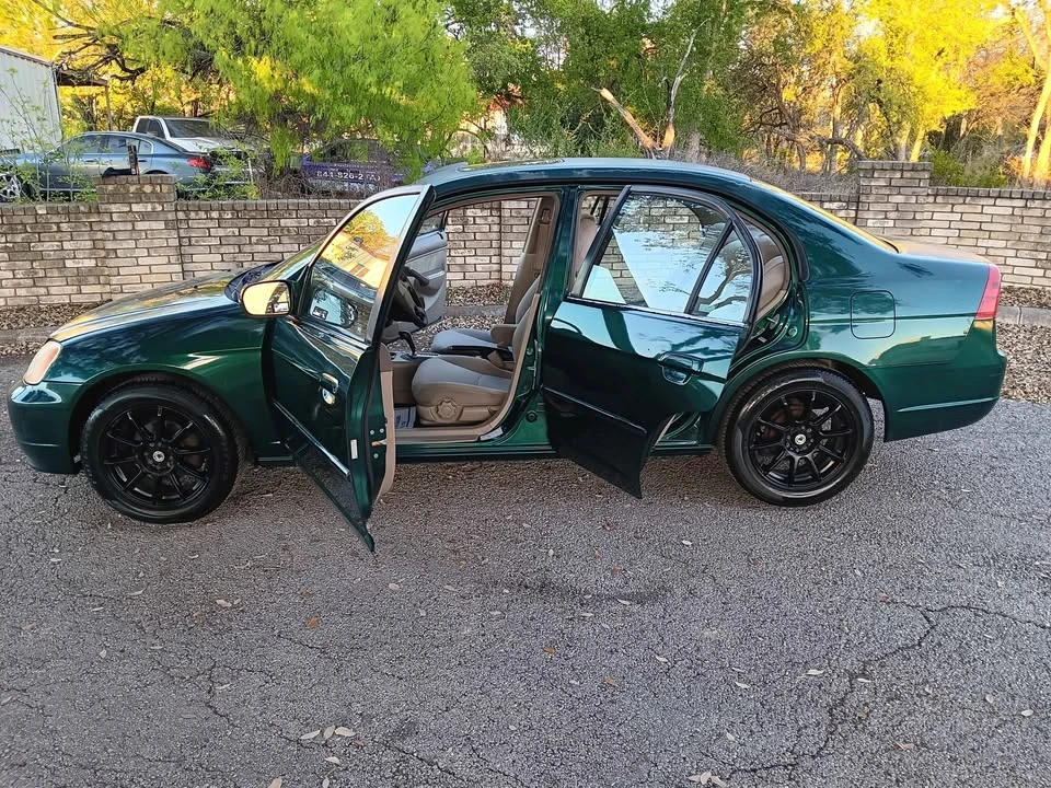 2001 Honda Civic 7th Gen - Image 14 of 18