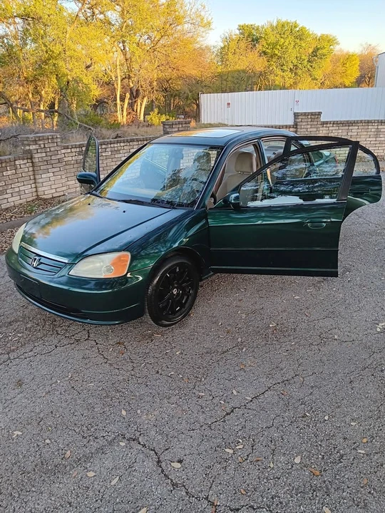 2001 Honda Civic 7th Gen - Image 15 of 18