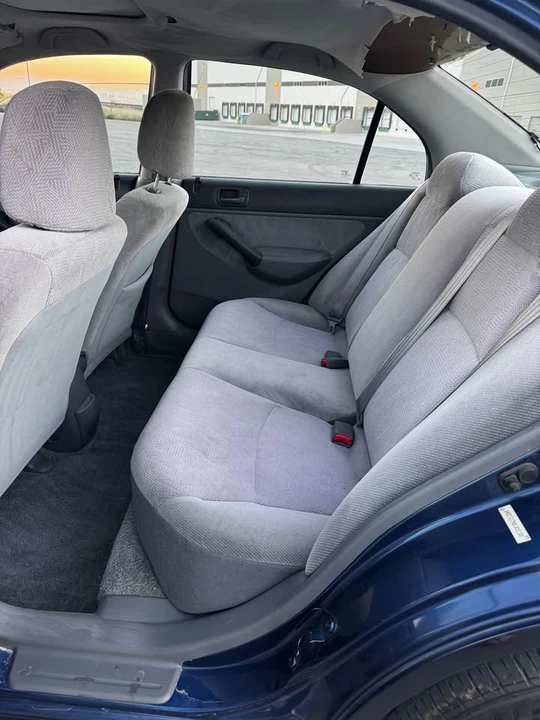 2001 Honda Civic 7th Gen - Image 9 of 12