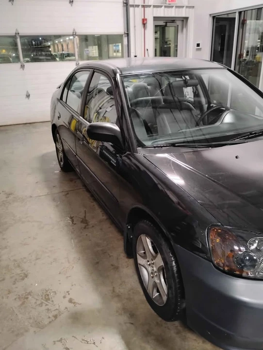 2001 Honda Civic 7th Gen - Image 3 of 7